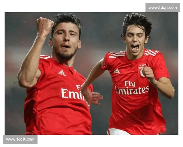 世俱杯焦点战重燃！本菲卡 vs 切尔西加时鏖战，蓝军 4-1 逆转晋级